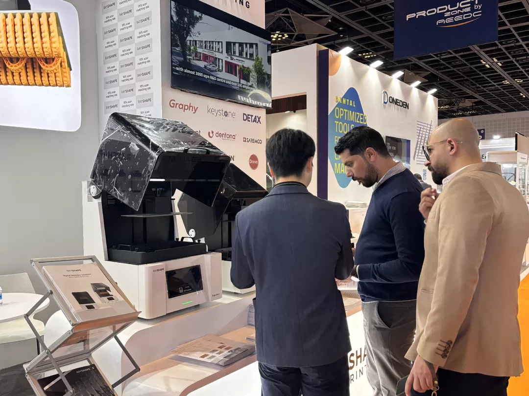 RAYSHAPE Stuns at Dubai International Dental Exhibition
